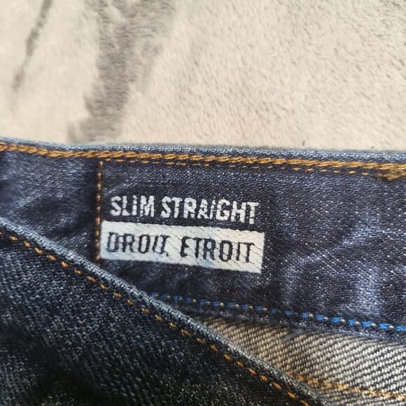 Mossimo Supply Co Jeans Mens 34x29 Blue Denim Slim Straight Whiskered Faded - Picture 4 of 11